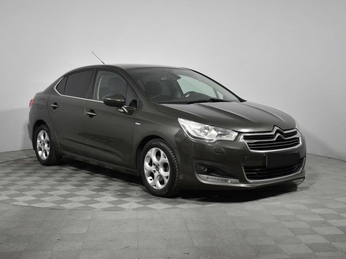 Citroen C4 с пробегом — 2013 год. Фото: #2