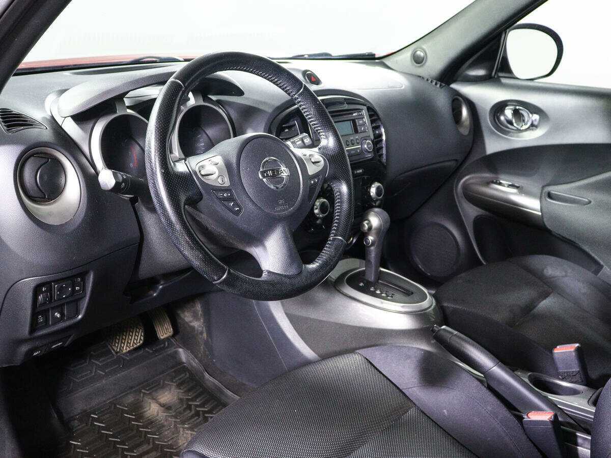 Nissan Juke с пробегом — 2014 год. Фото: #13