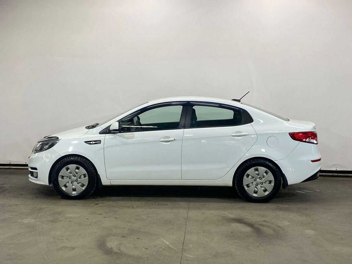 Kia Rio с пробегом — 2017 год. Фото: #7