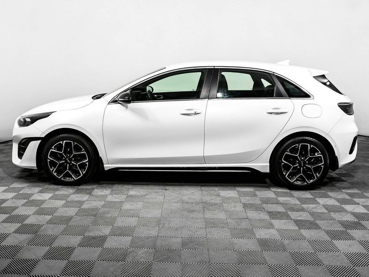 Kia Ceed с пробегом — 2022 год. Фото: #7