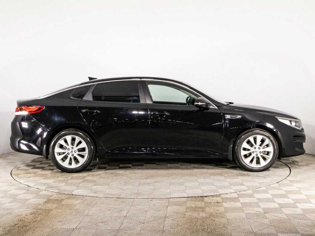 Kia Optima с пробегом — 2017 год. Фото: #3