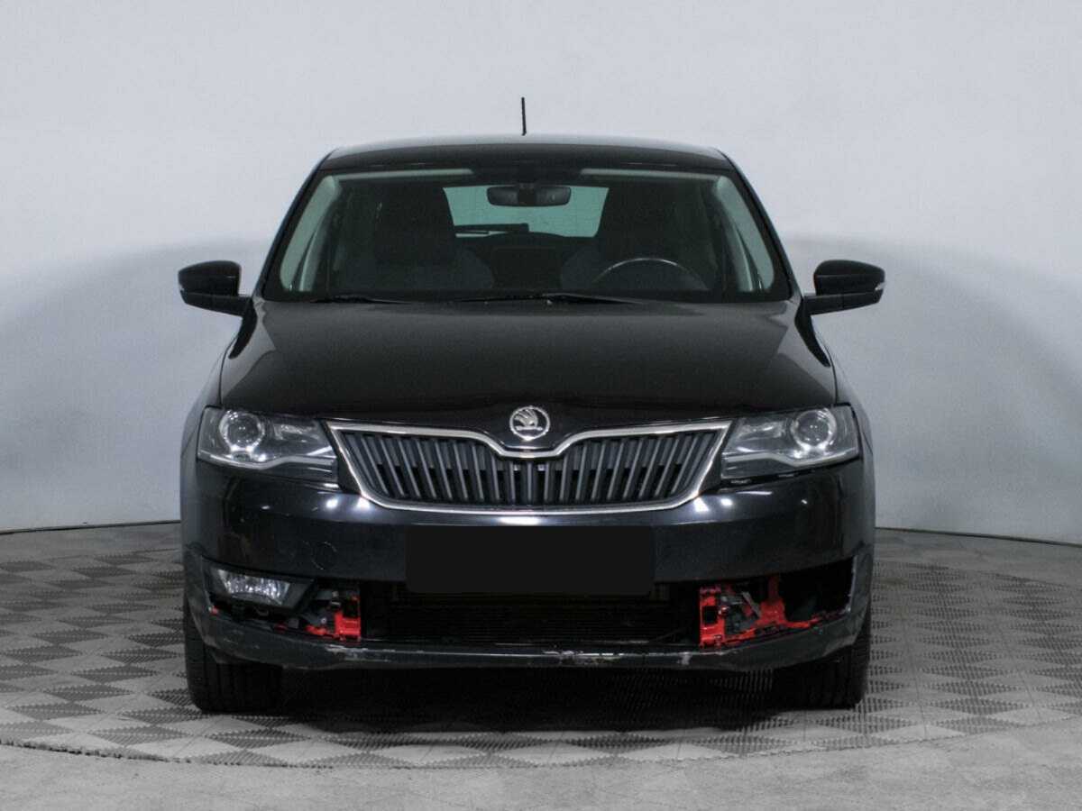 Skoda Rapid с пробегом — 2018 год. Фото: #1