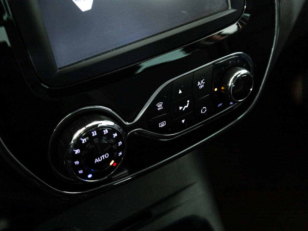 Renault Kaptur с пробегом — 2016 год. Фото: #14