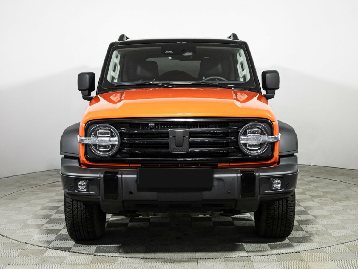 Tank 300 с пробегом — 2023 год. Фото: #1