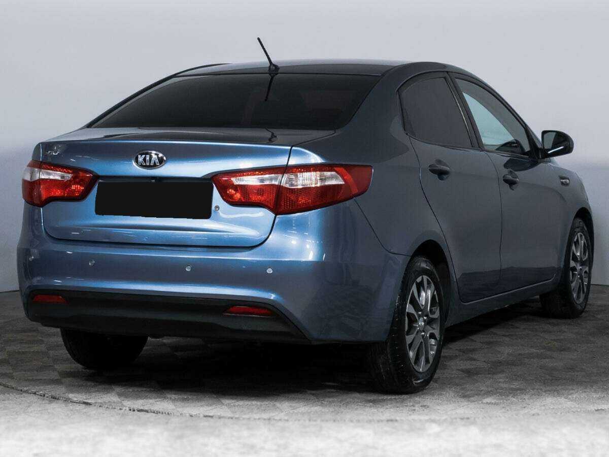 Kia Rio с пробегом — 2013 год. Фото: #4