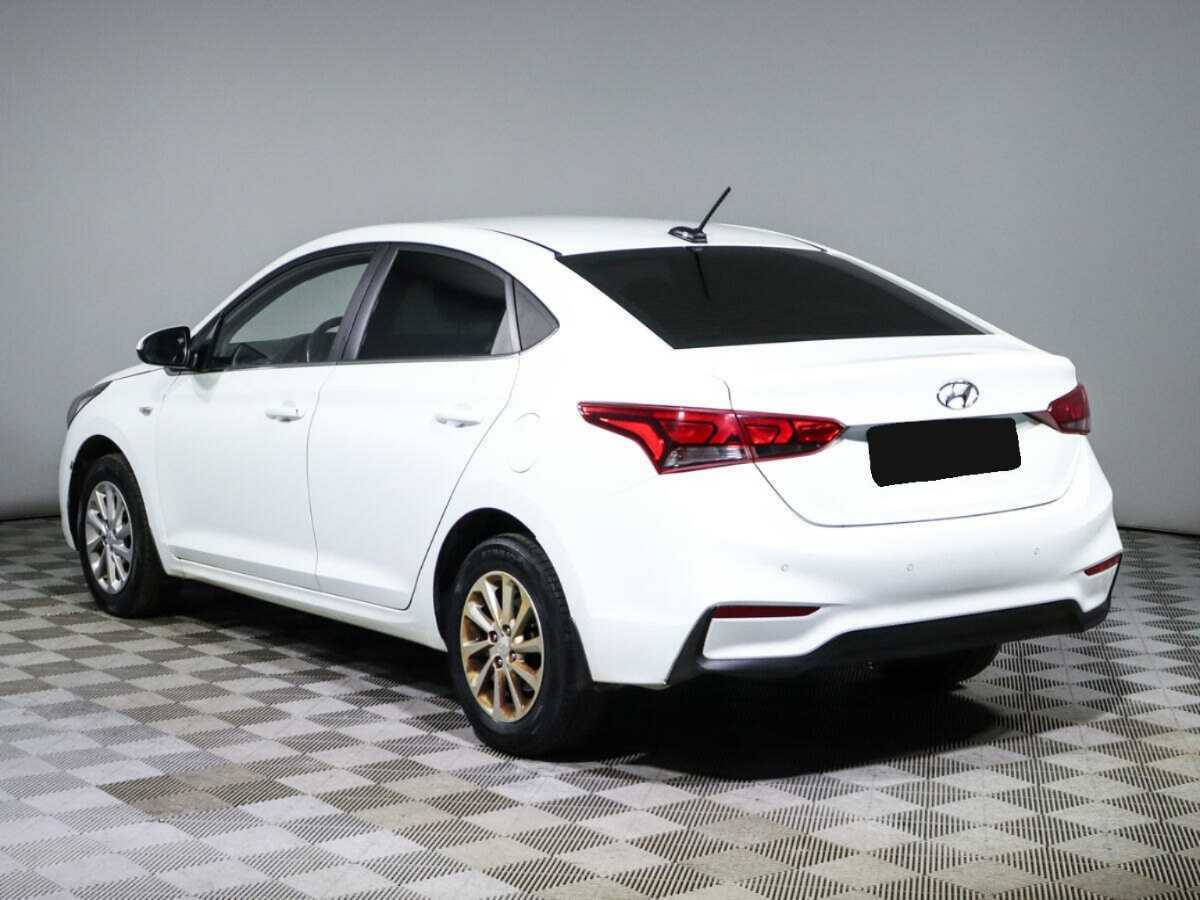 Hyundai Solaris с пробегом — 2018 год. Фото: #5