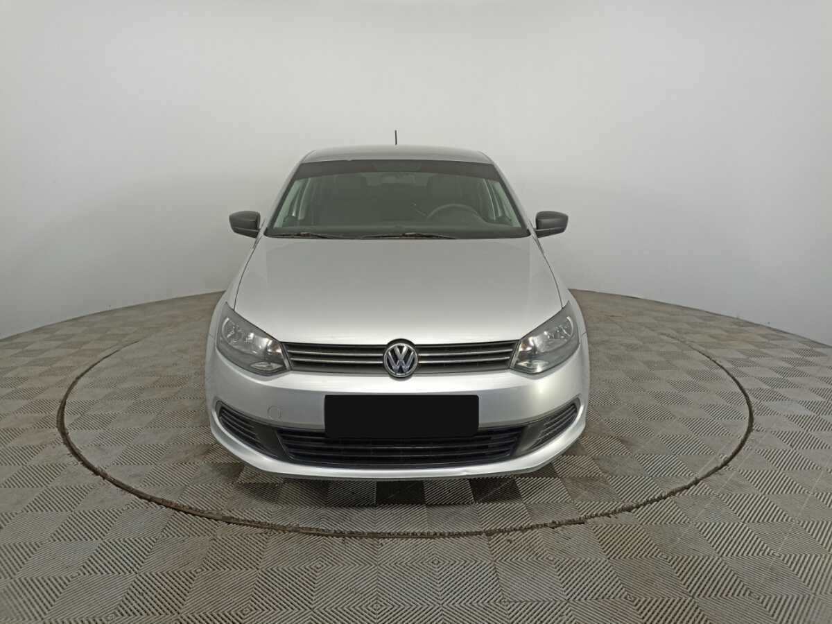 Volkswagen Polo с пробегом — 2014 год. Фото: #1