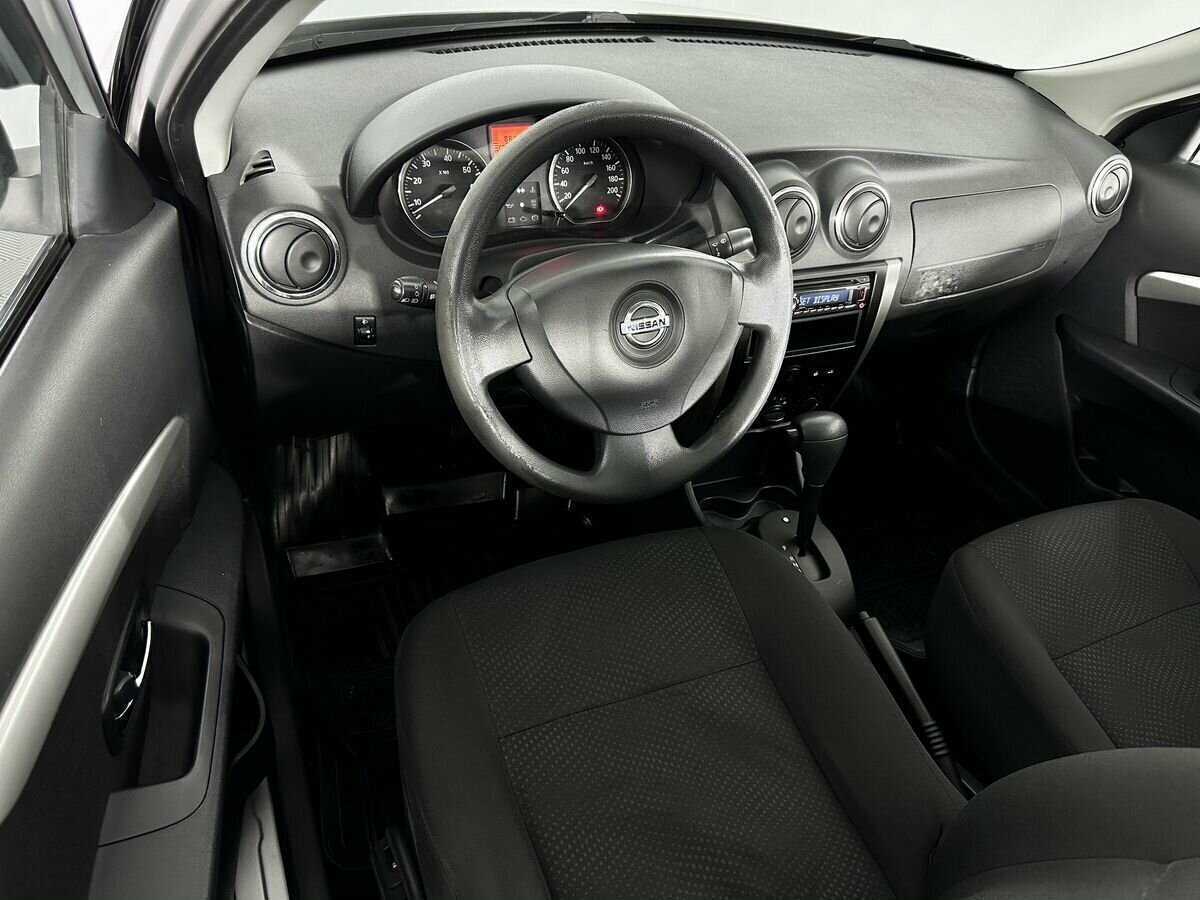 Nissan Almera с пробегом — 2014 год. Фото: #6