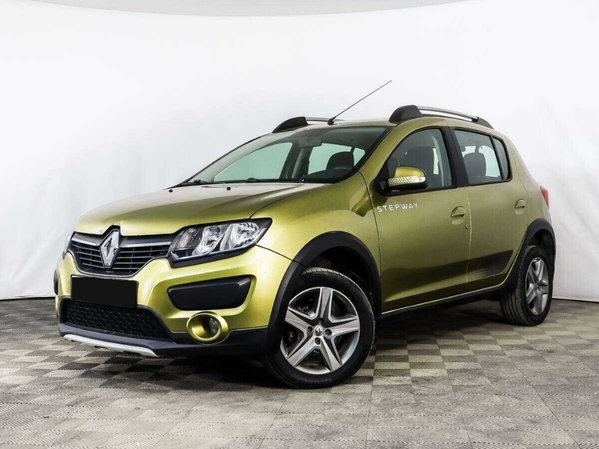 Renault Sandero с пробегом — 2018 год. Посмотреть фото