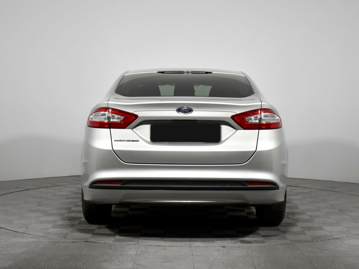 Ford Mondeo с пробегом — 2015 год. Фото: #4
