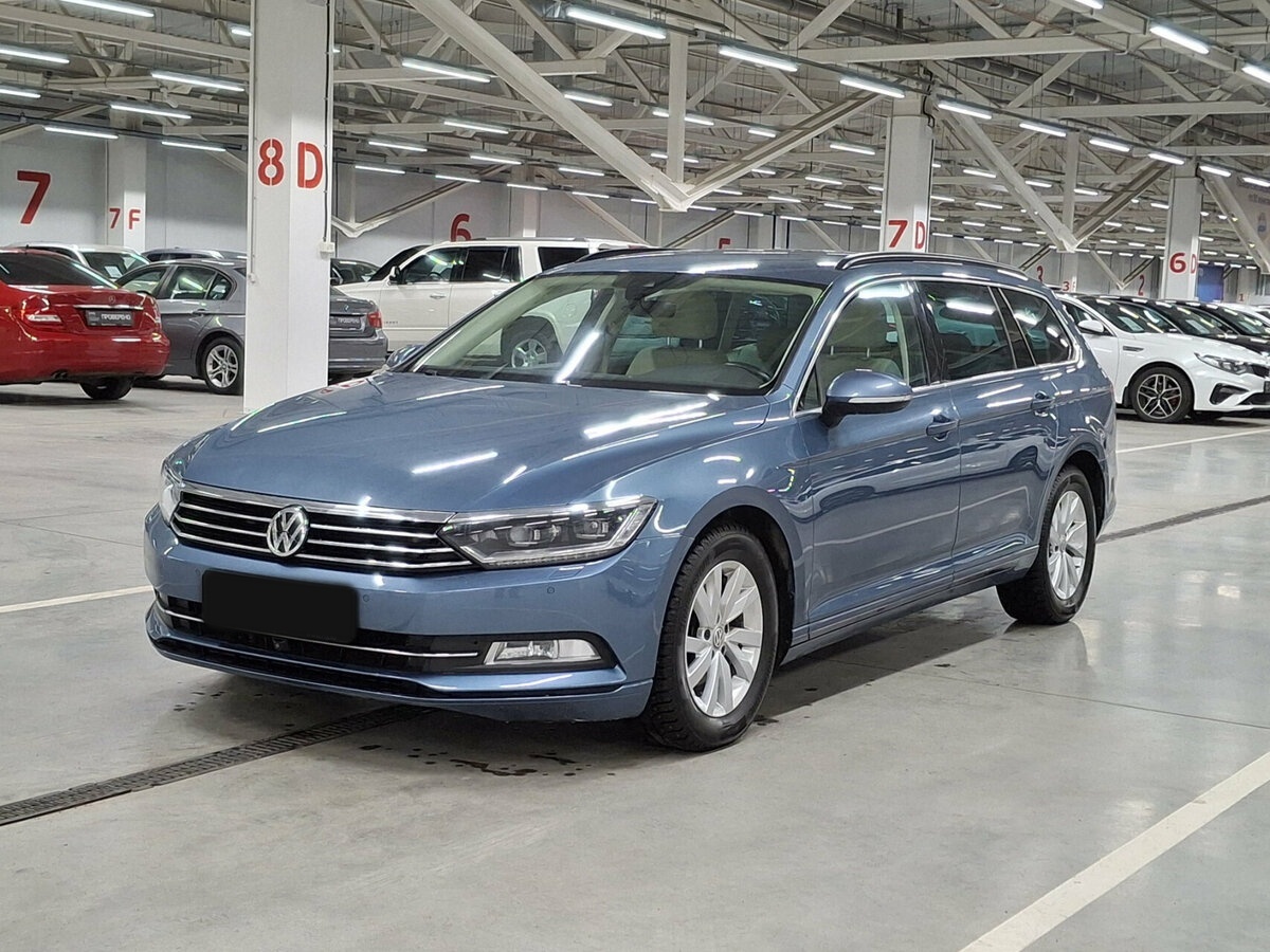 Volkswagen Passat с пробегом — 2018 год. Посмотреть фото