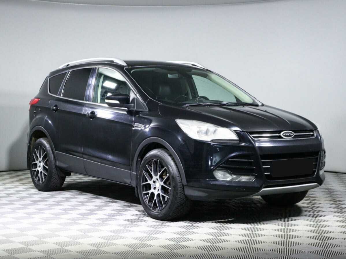 Ford Kuga с пробегом — 2013 год. Фото: #2