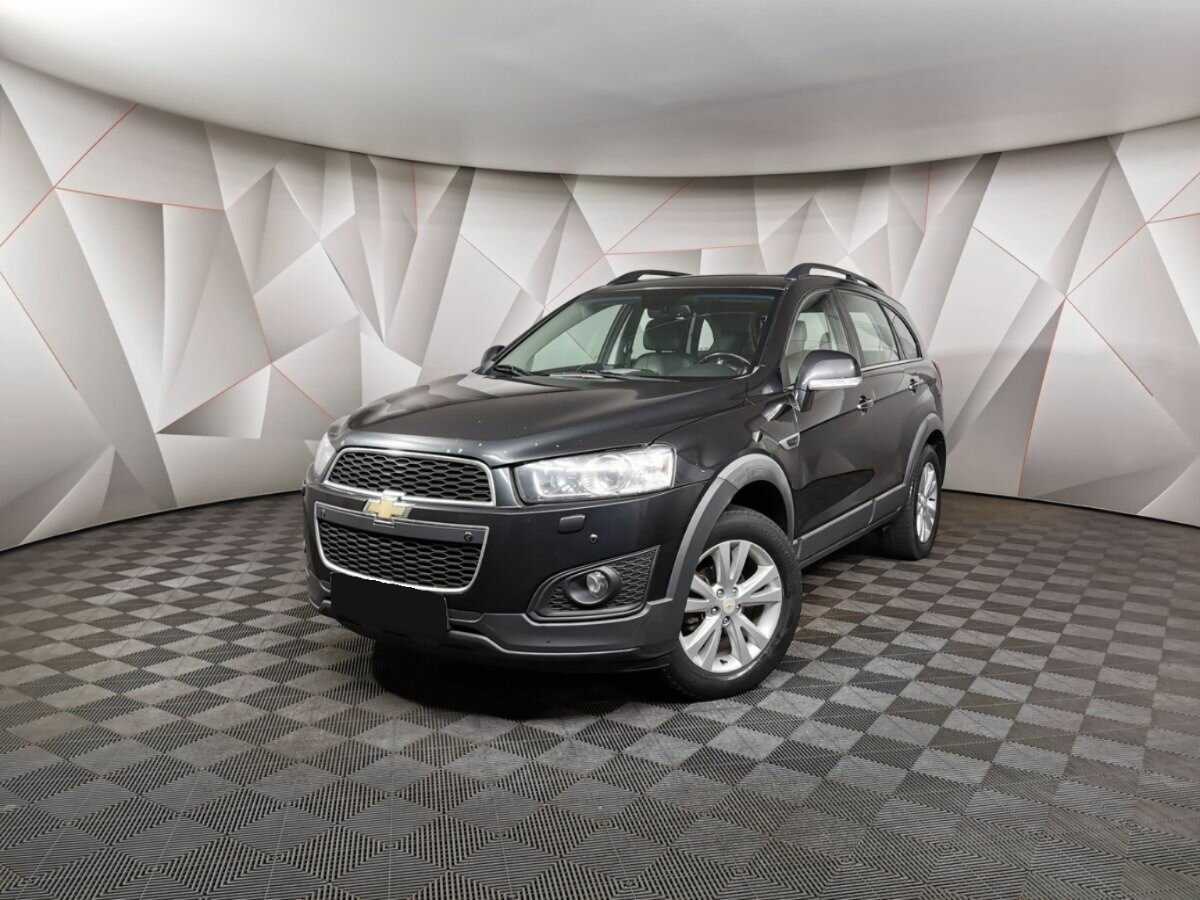 Chevrolet Captiva с пробегом — 2013 год. Фото: #0