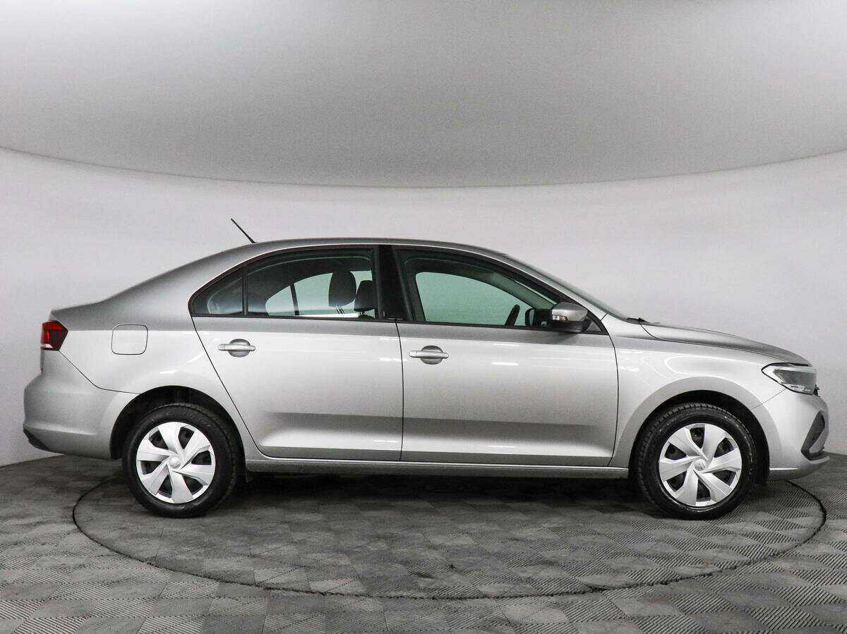 Volkswagen Polo с пробегом — 2021 год. Фото: #3