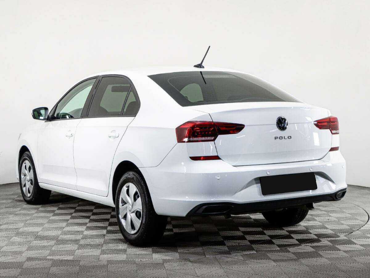 Volkswagen Polo с пробегом — 2021 год. Фото: #5