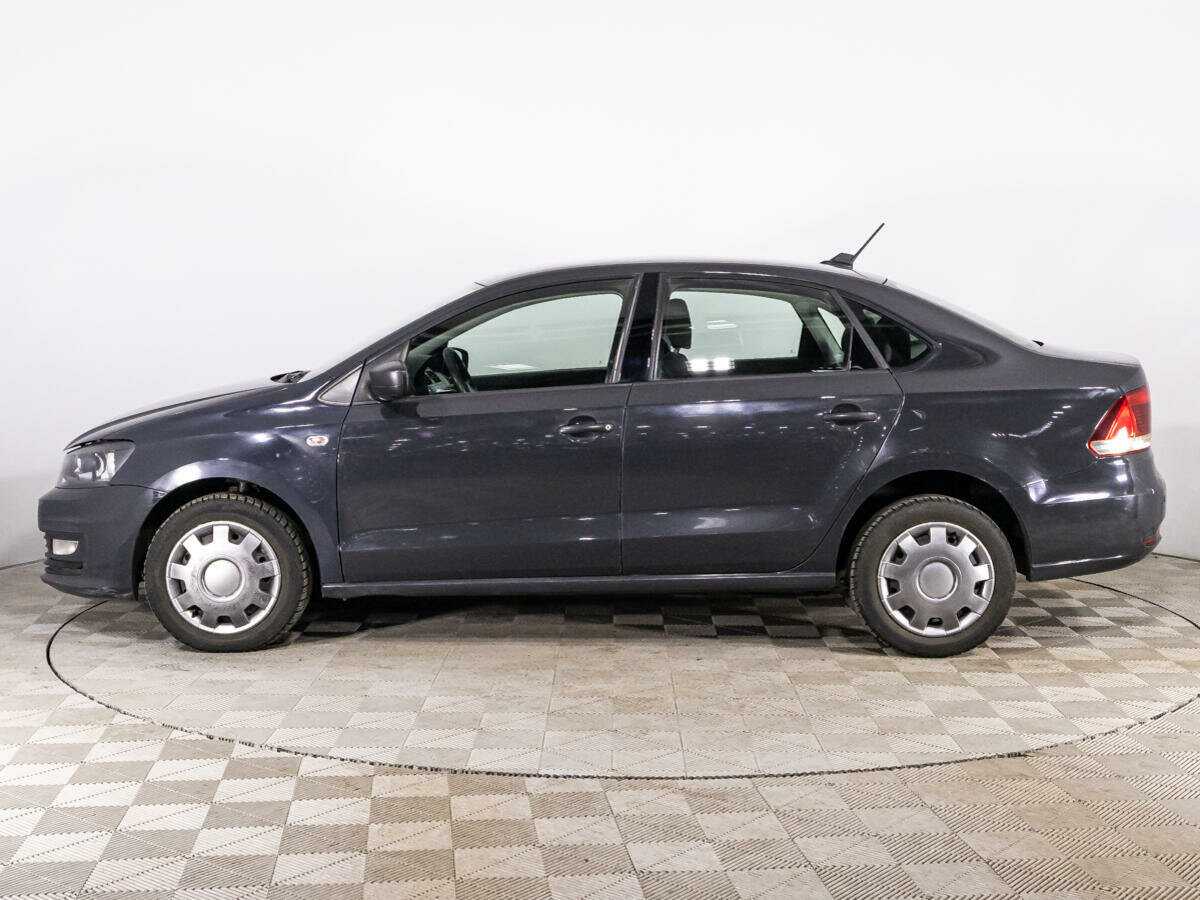 Volkswagen Polo с пробегом — 2017 год. Фото: #7