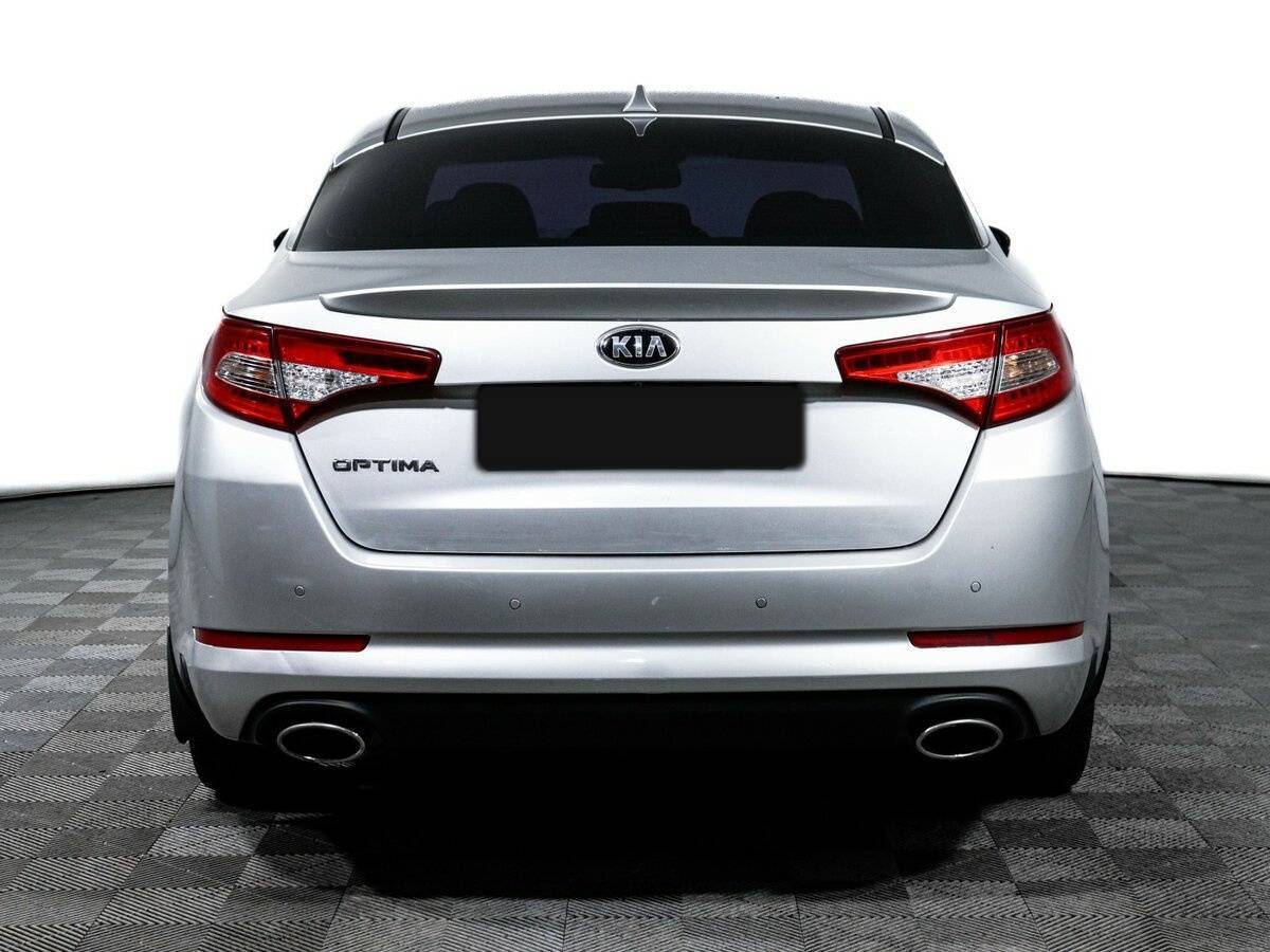 Kia Optima с пробегом — 2012 год. Фото: #5