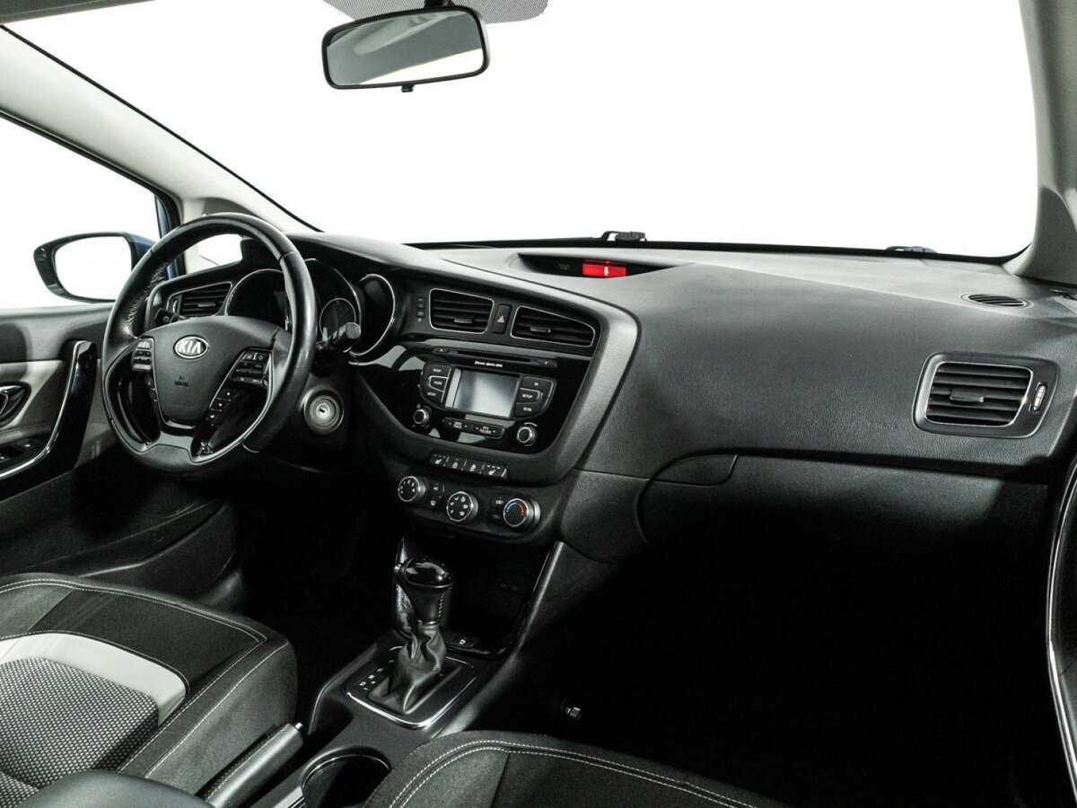 Kia Ceed с пробегом — 2014 год. Фото: #8
