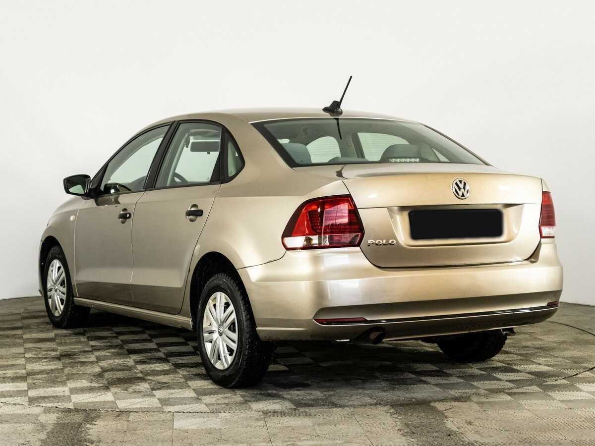 Volkswagen Polo с пробегом — 2017 год. Фото: #5