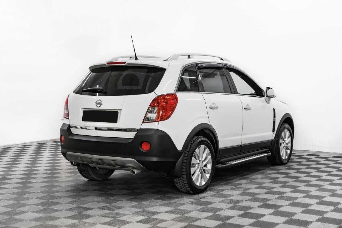 Opel Antara с пробегом — 2015 год. Фото: #3