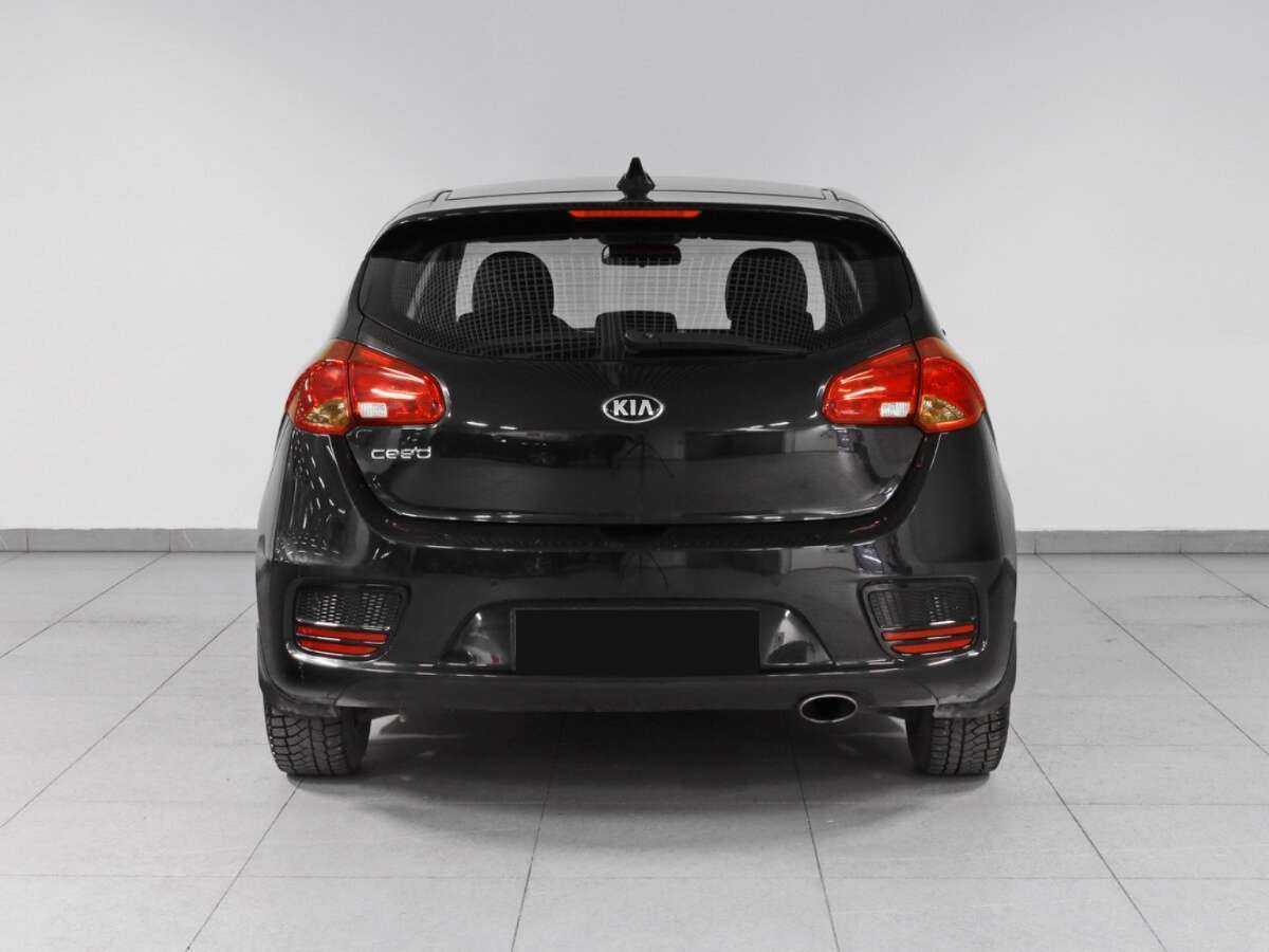Kia Ceed с пробегом — 2017 год. Фото: #5