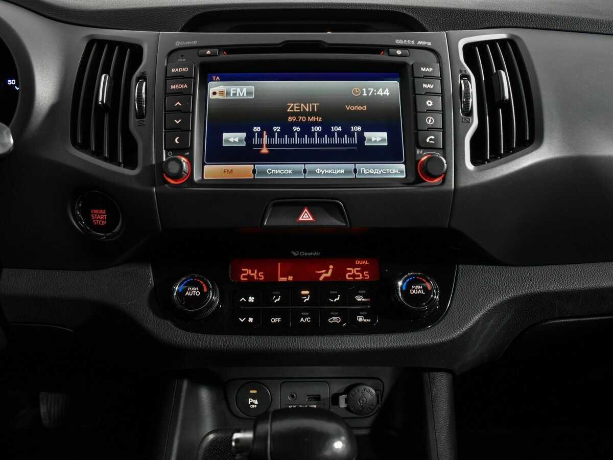 Kia Sportage с пробегом — 2012 год. Фото: #17