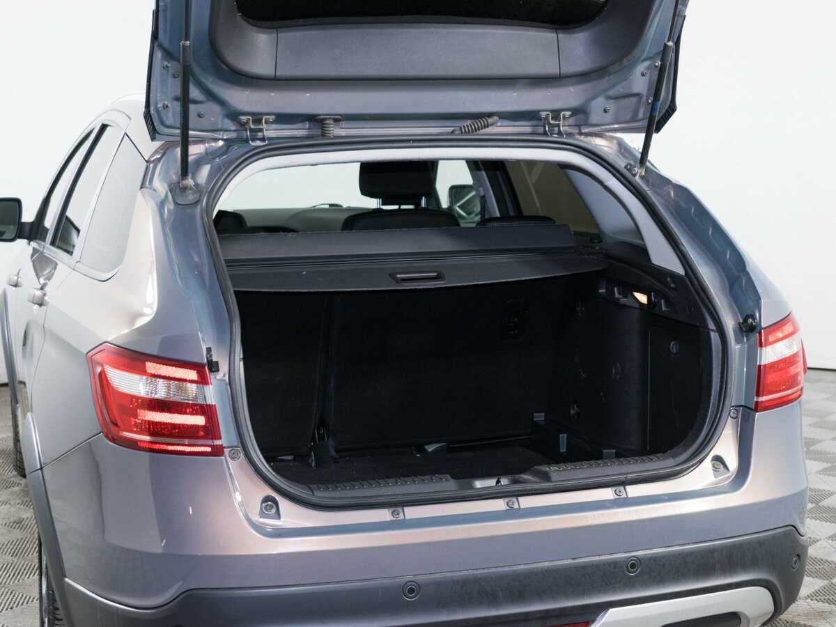 Lada (ВАЗ) Vesta с пробегом — 2019 год. Фото: #7