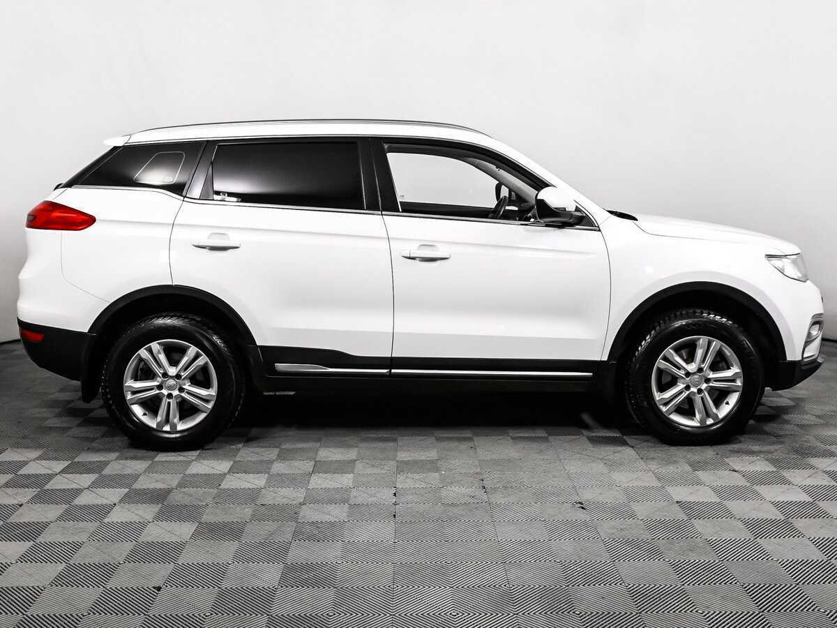 Geely Atlas с пробегом — 2018 год. Фото: #3