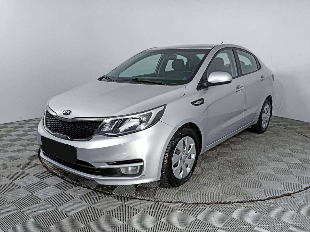 Kia Rio с пробегом — 2015 год. Фото: #0