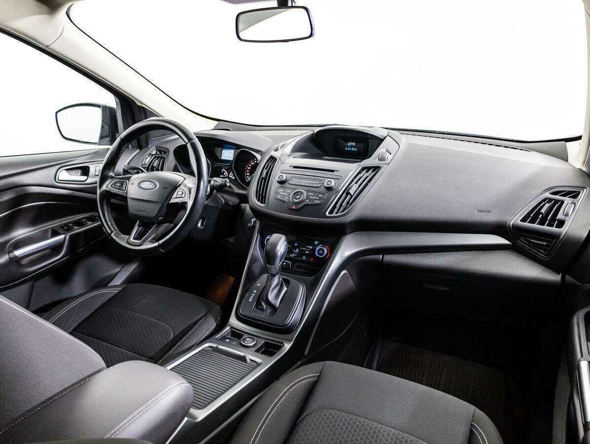 Ford Kuga с пробегом — 2018 год. Фото: #6