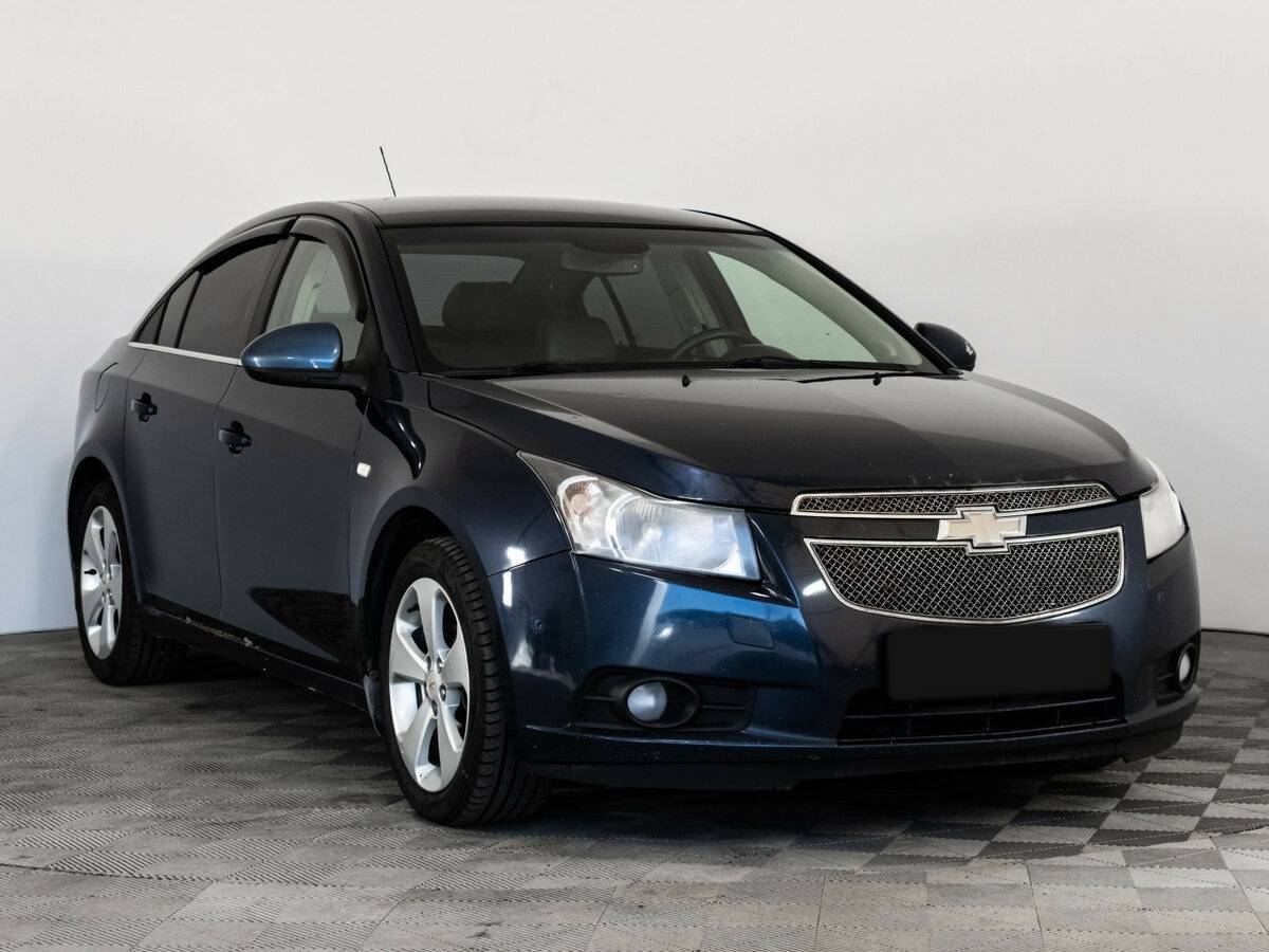 Chevrolet Cruze с пробегом — 2012 год. Фото: #2