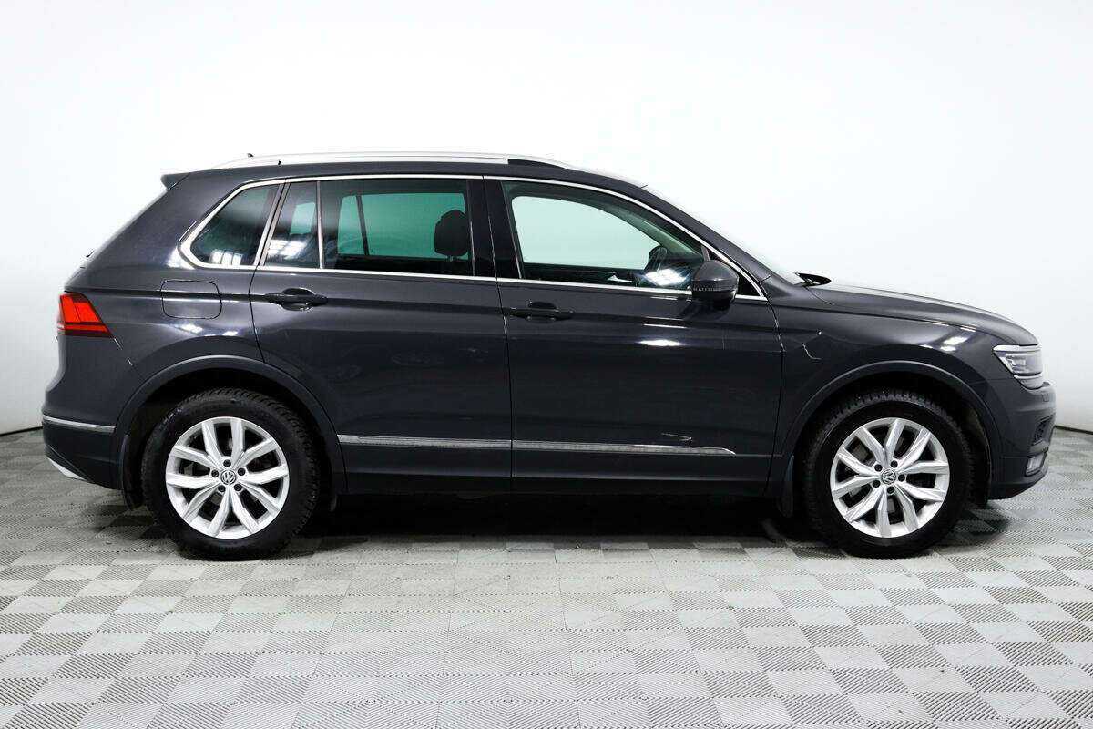 Volkswagen Tiguan с пробегом — 2018 год. Фото: #3