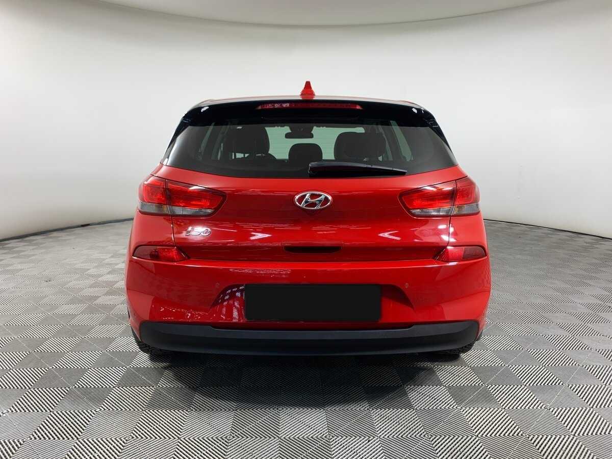 Hyundai i30 с пробегом — 2017 год. Фото: #5