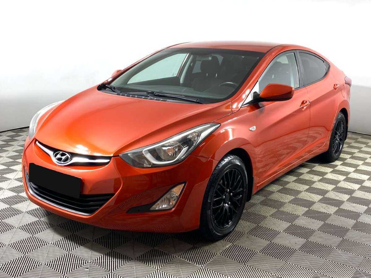 Hyundai Elantra с пробегом — 2015 год. Посмотреть фото