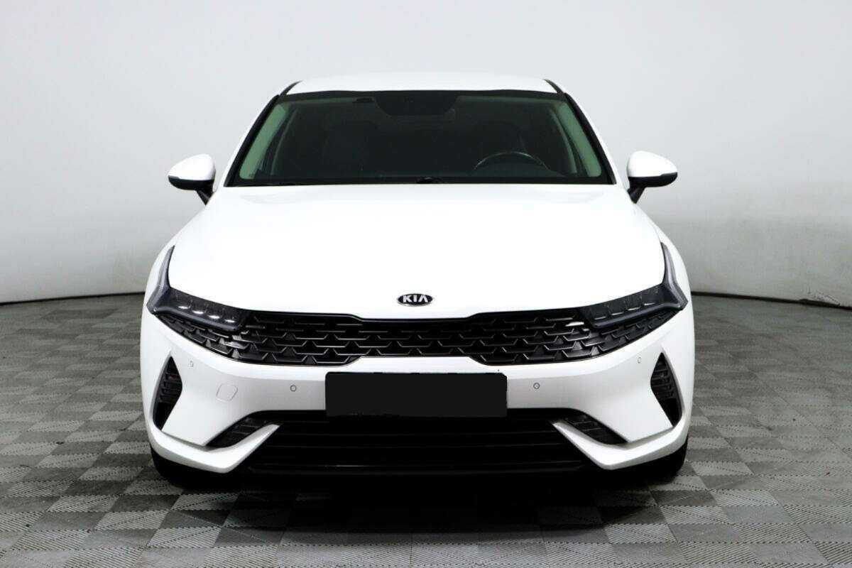 Kia K5 с пробегом — 2021 год. Фото: #1