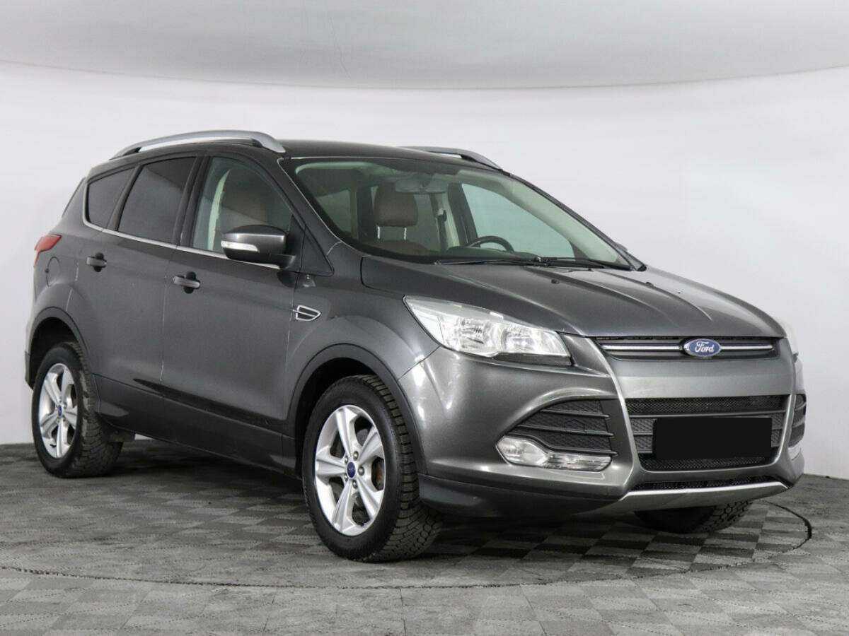 Ford Kuga с пробегом — 2016 год. Фото: #1