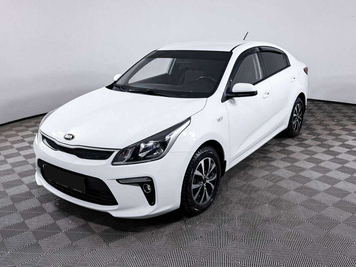 Kia Rio с пробегом — 2017 год. Фото: #0