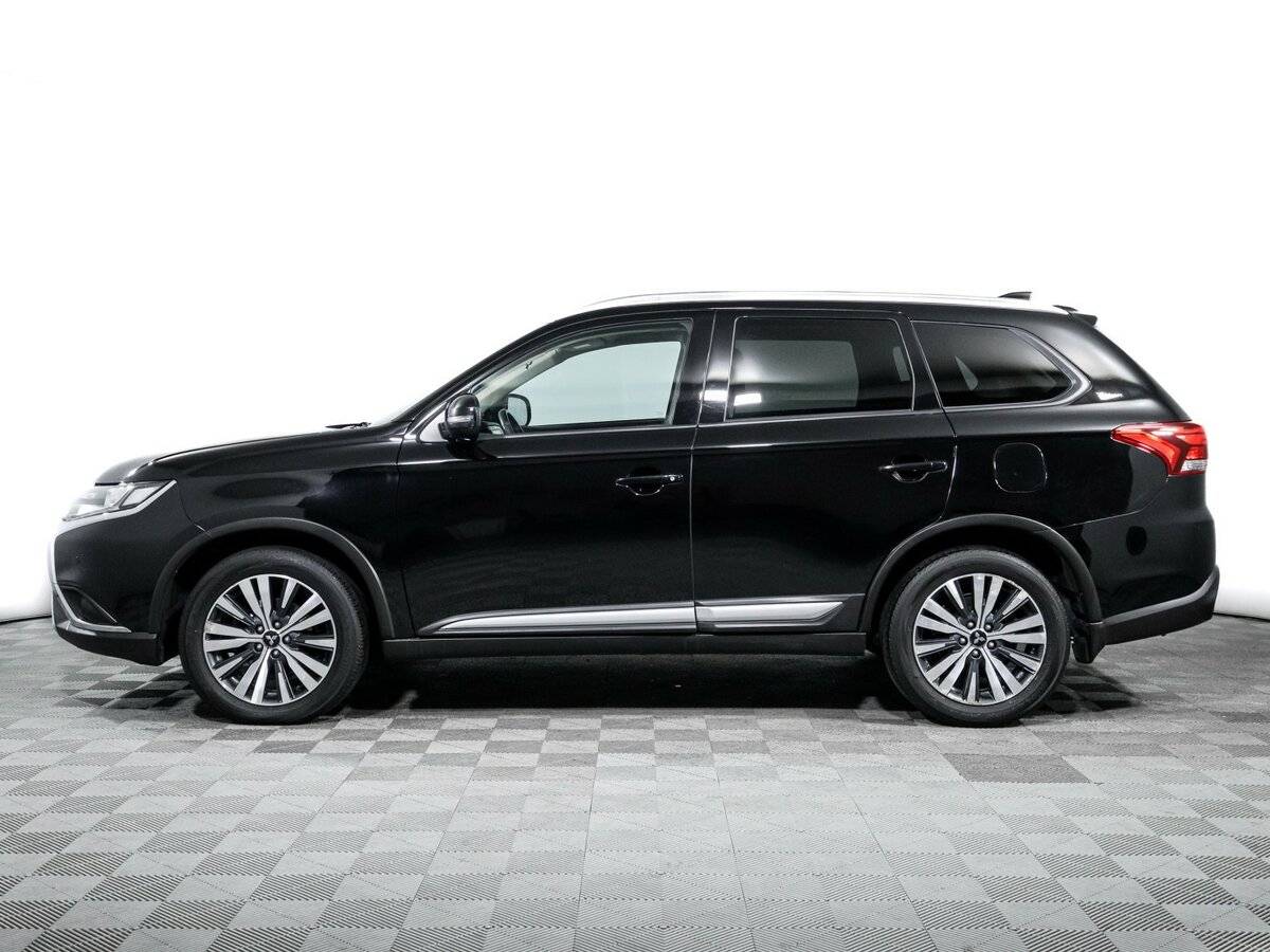 Mitsubishi Outlander с пробегом — 2021 год. Фото: #7
