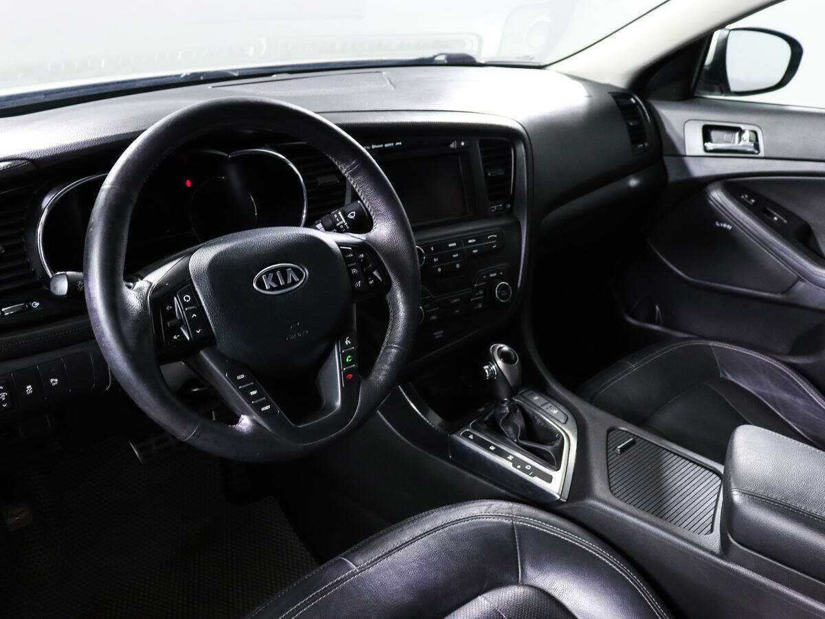 Kia Optima с пробегом — 2012 год. Фото: #11
