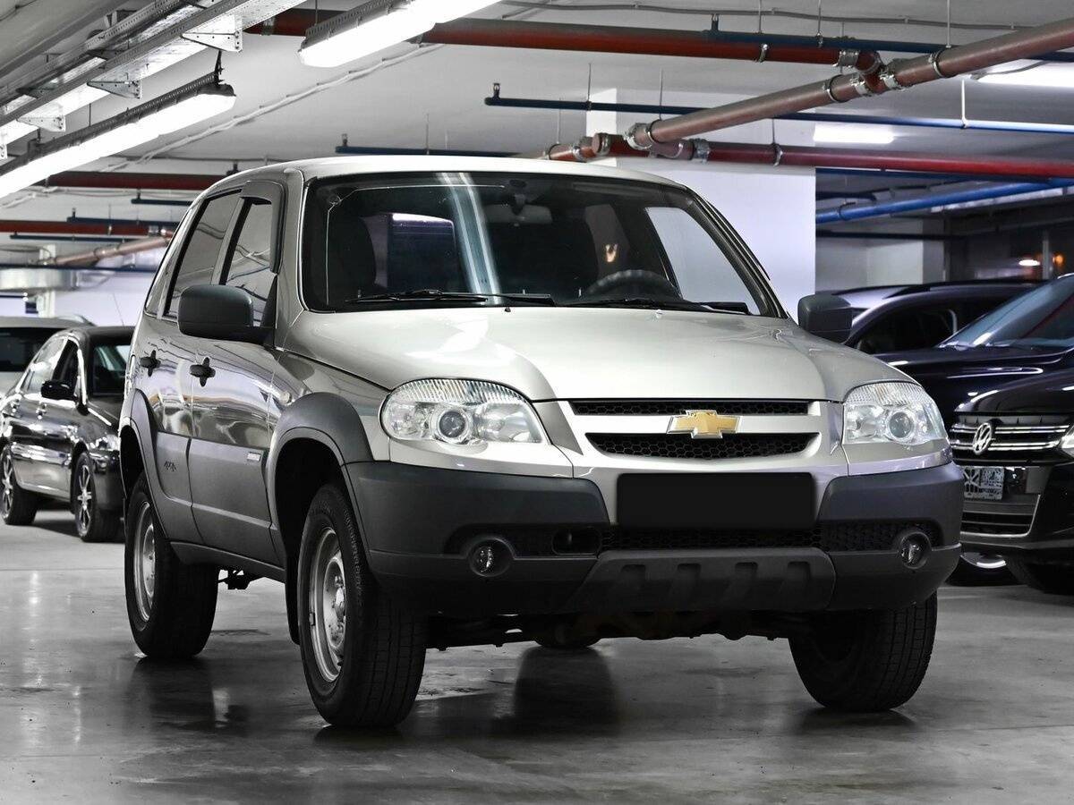 Chevrolet Niva с пробегом — 2014 год. Фото: #1