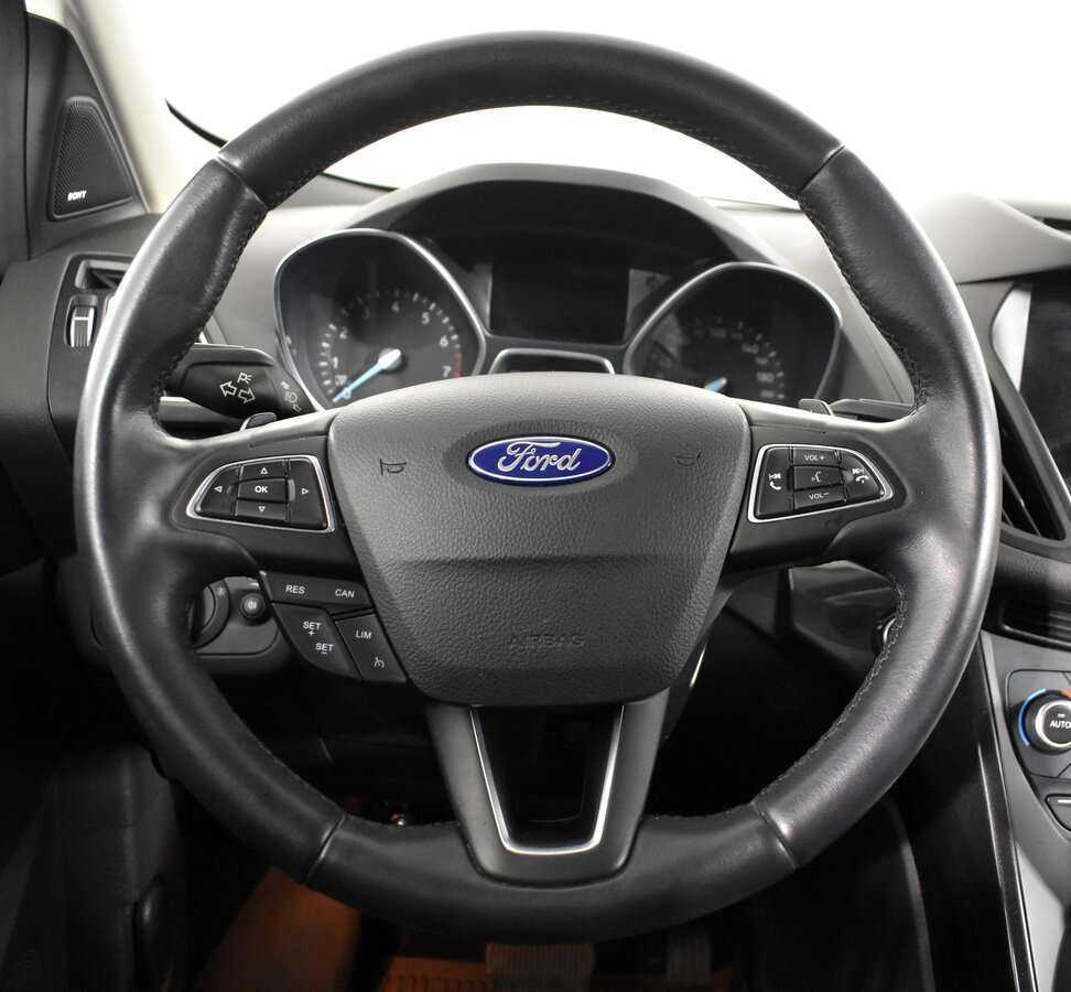 Ford Kuga с пробегом — 2017 год. Фото: #7