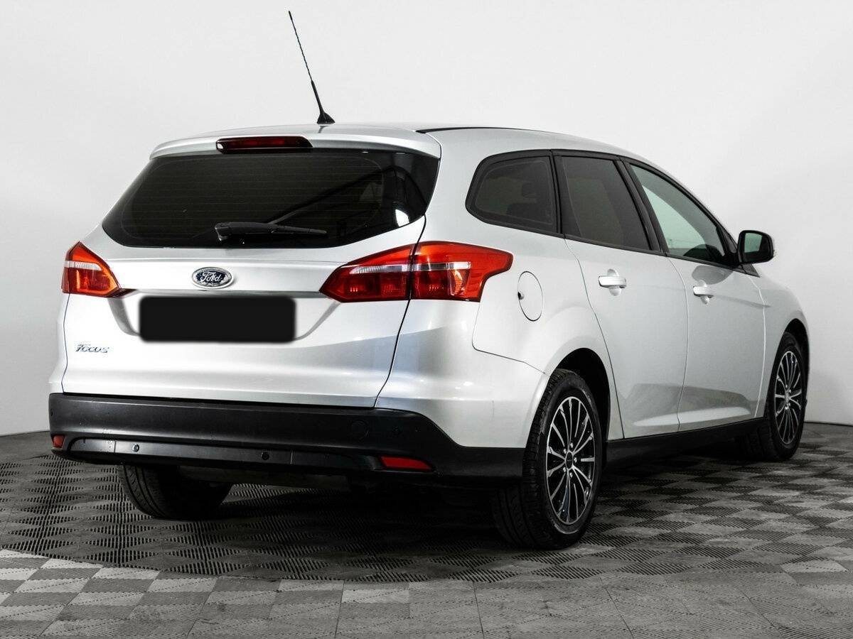 Ford Focus с пробегом — 2015 год. Фото: #3