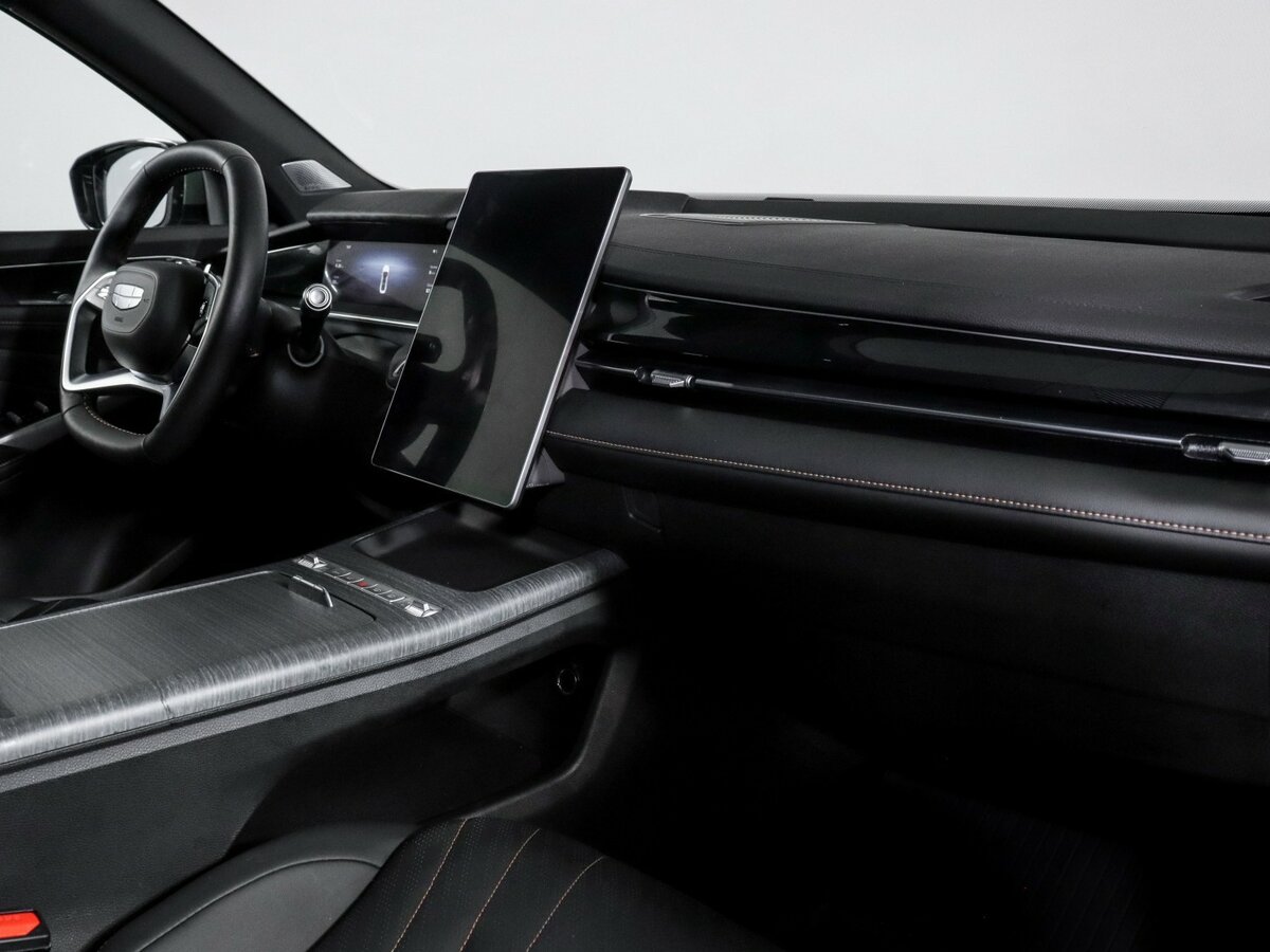 Geely Preface с пробегом — 2024 год. Фото: #6