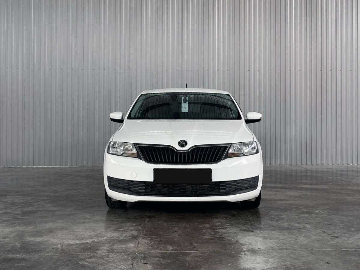 Skoda Rapid с пробегом — 2019 год. Фото: #1