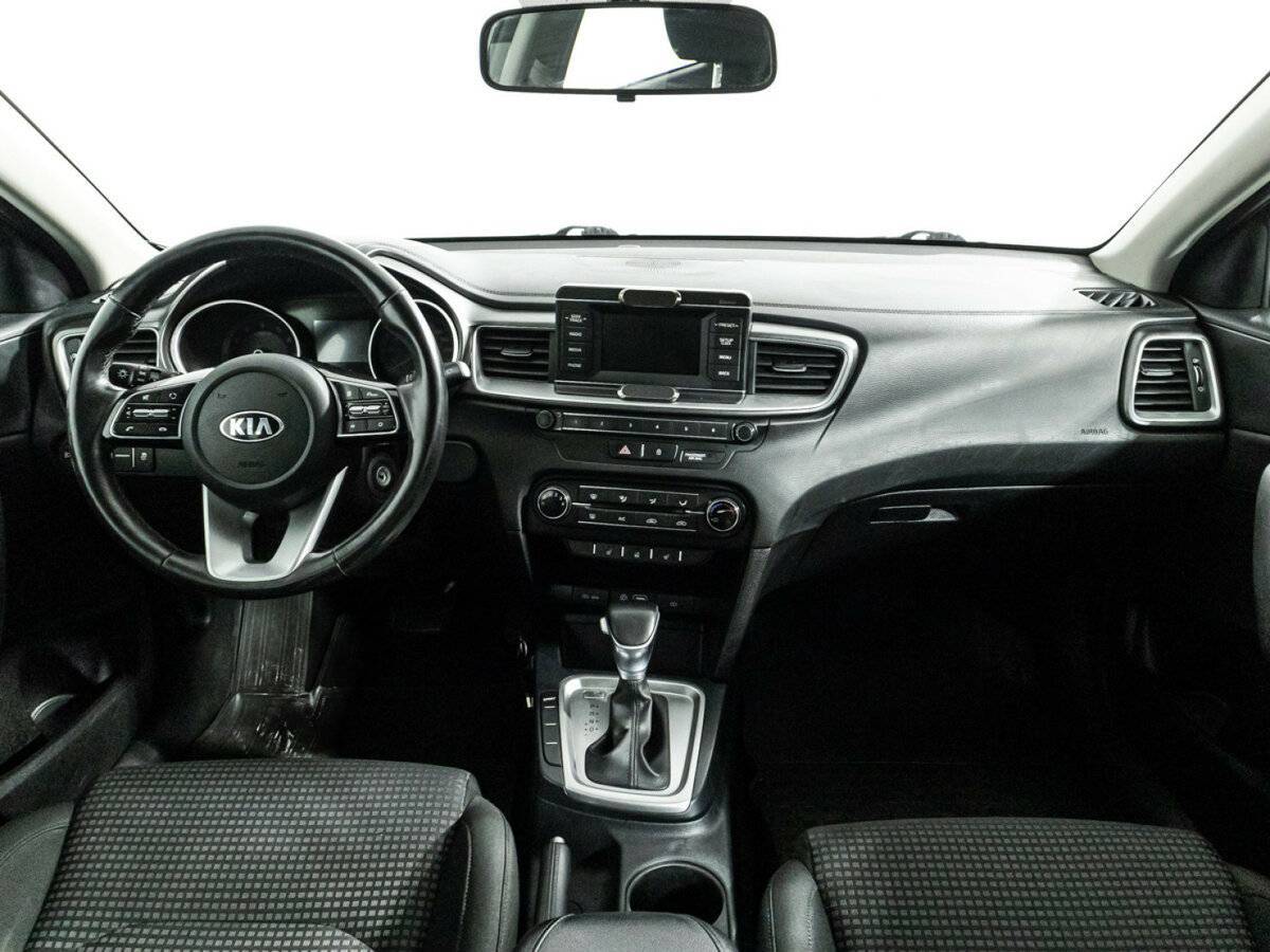 Kia Ceed с пробегом — 2019 год. Фото: #12