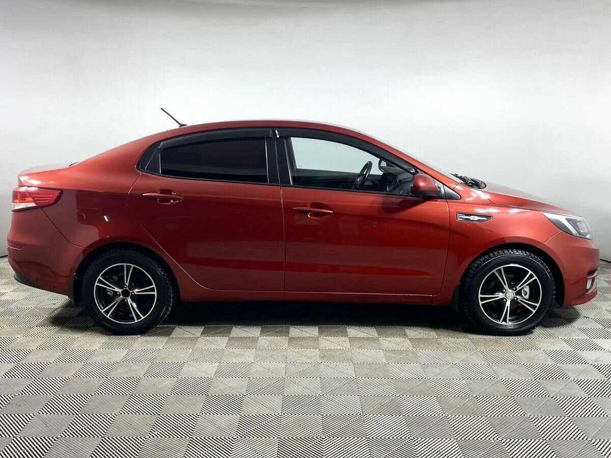 Kia Rio с пробегом — 2016 год. Фото: #3