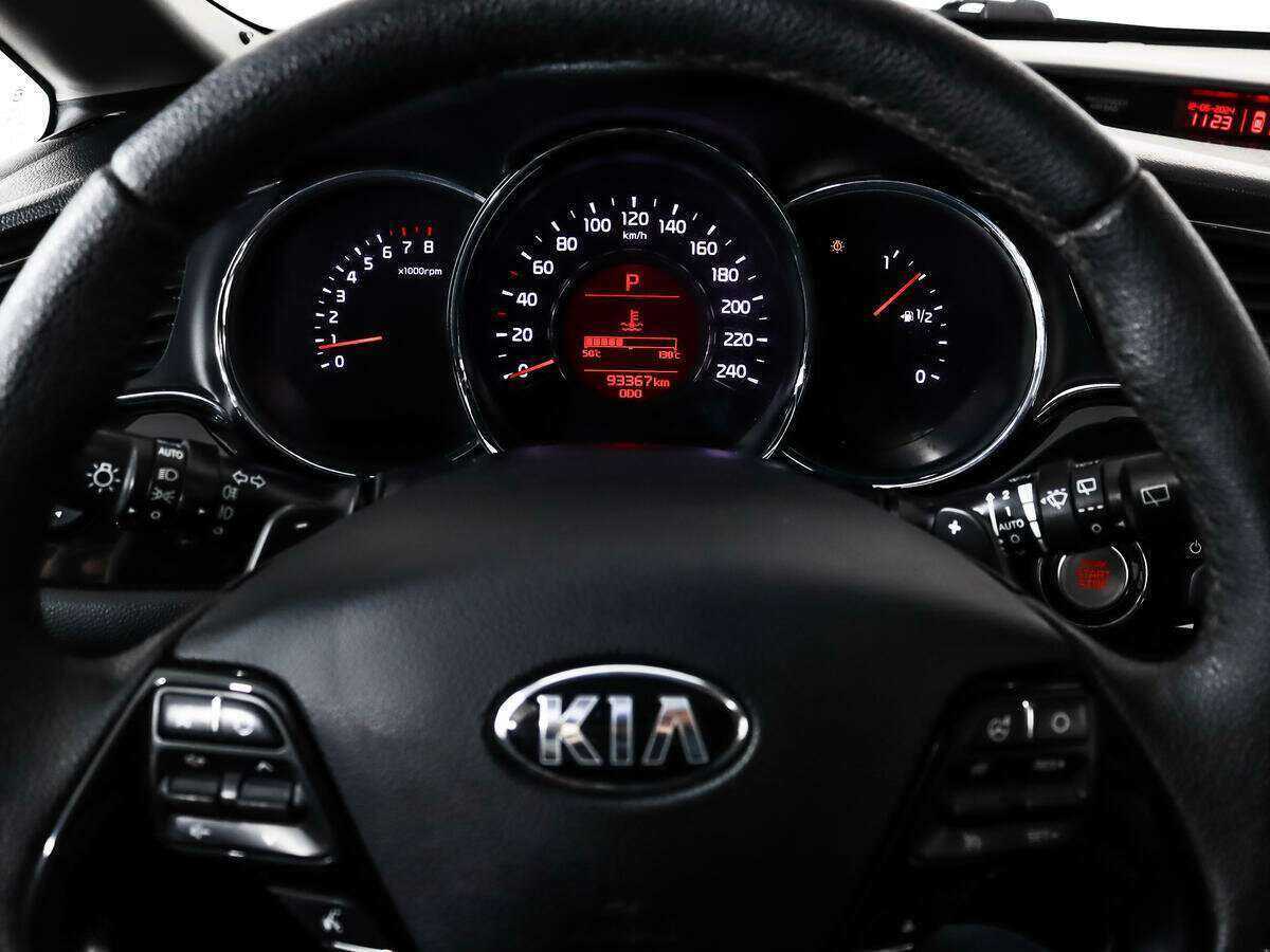 Kia Ceed с пробегом — 2018 год. Фото: #11