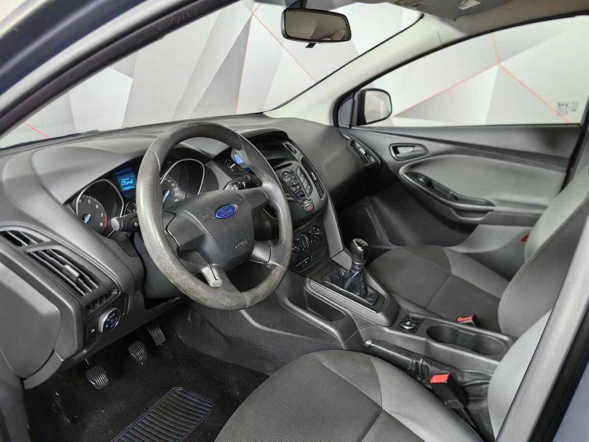 Ford Focus с пробегом — 2012 год. Фото: #13
