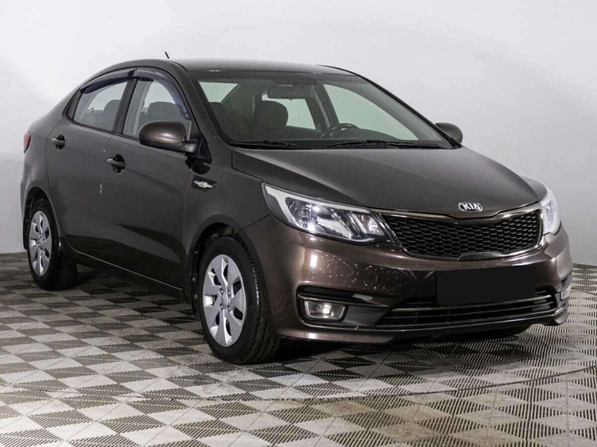 Kia Rio с пробегом — 2016 год. Фото: #2