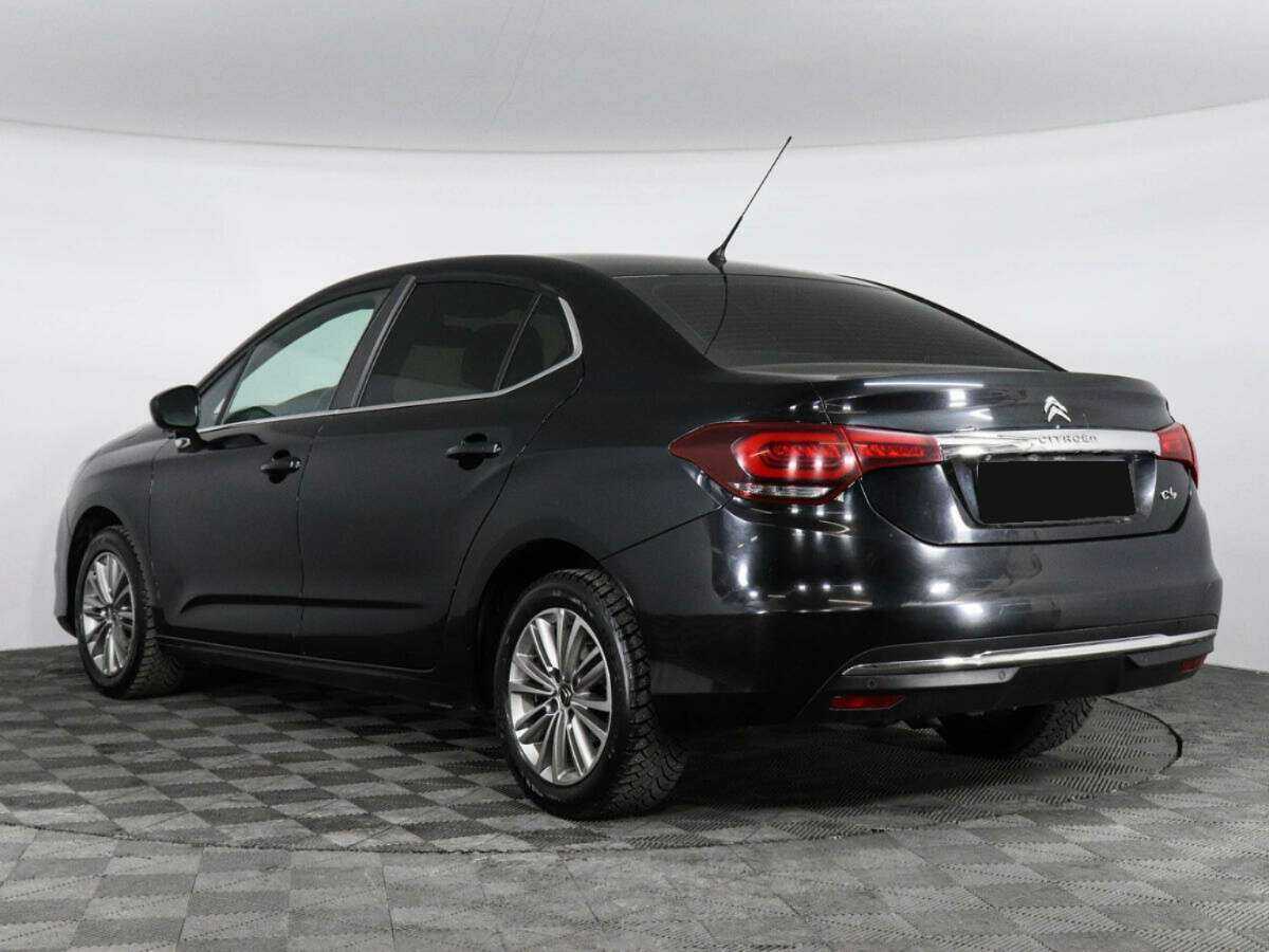 Citroen C4 с пробегом — 2018 год. Фото: #6